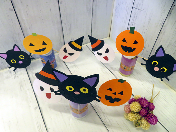 2025年10月の制作物「ハロウィンやじろべえ」